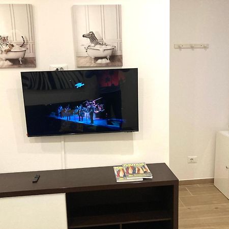 Casa Cereria - Apartment With Parking ตรีเอสเต ภายนอก รูปภาพ